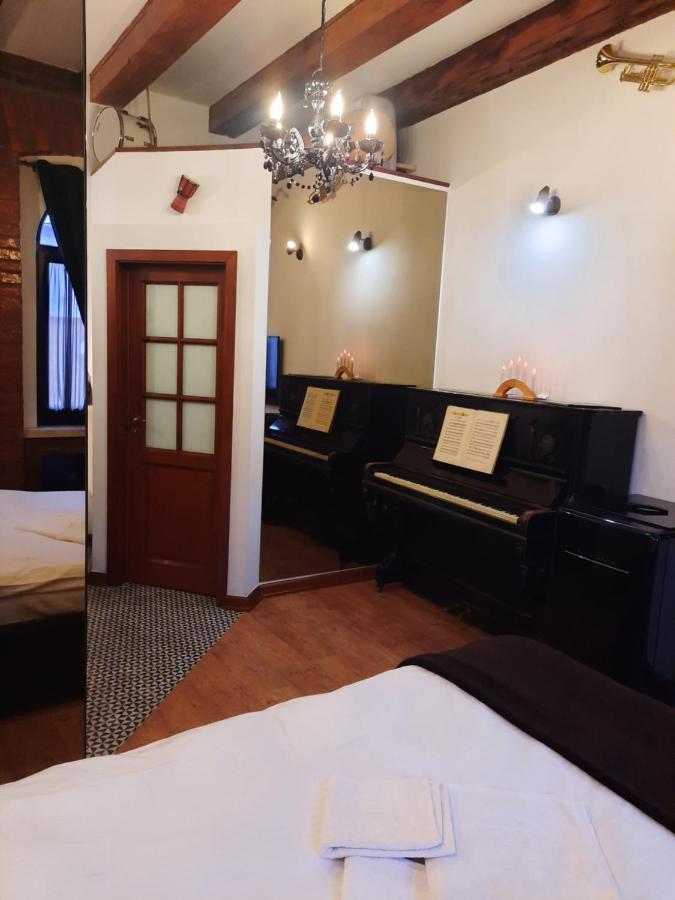 Luky 9 Apartment *
